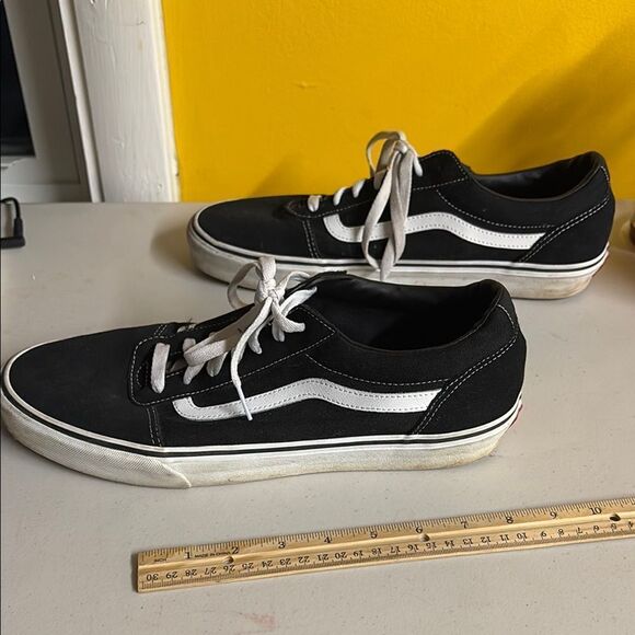 Vans Off the Wall Black and White Low-Top Canvas Sneakers Size 13 - Picture 8 of 13